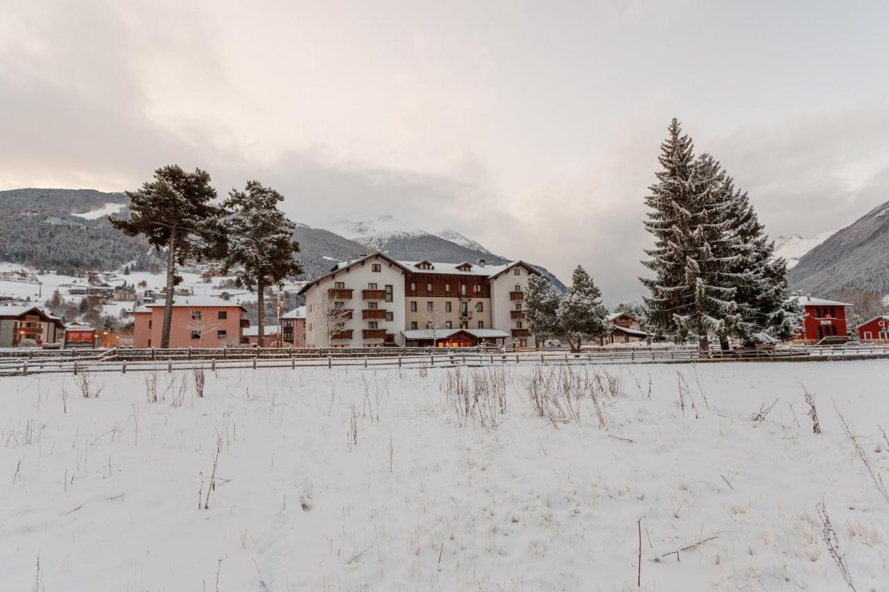 Hotel Villa Rina Bormio Exterior foto